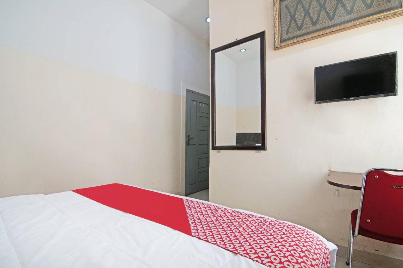 Oyo 91510 Homestay Utama Syariah Пеканбару Экстерьер фото