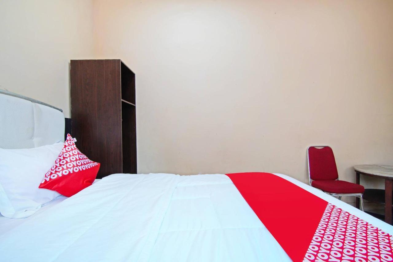Oyo 91510 Homestay Utama Syariah Пеканбару Экстерьер фото