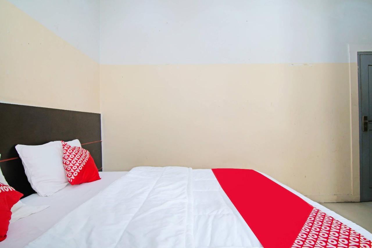 Oyo 91510 Homestay Utama Syariah Пеканбару Экстерьер фото